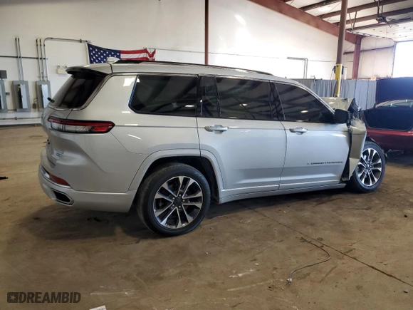 2022 Jeep Grand Cherokee L Overland with VIN 1C4RJKDG8N8555715, listed as a Copart auction lot 88424715 with 0 mi miles and Salvage Title. Bid and sale history available at carsss.com. Image 3.