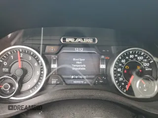 2019 Ram 1500 Laramie z VIN 1C6SRFJTXKN654141, wystawiony jako Copart lot #57014245 z przebiegiem 89 070 mil mil oraz Szkoda całkowita • Salvage title. Historia ofert i sprzedaży dostępna na DreamBid. Obrazek 9.