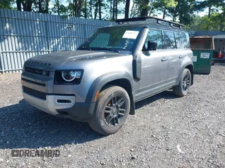 2023 Land Rover Defender S z VIN SALEJ7EXXP2205706, wystawiony jako IAAI lot #42605757 z przebiegiem 7 538 mil mil oraz . Historia ofert i sprzedaży dostępna na DreamBid. Obrazek 17.