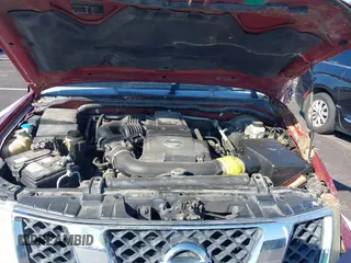 2006 Nissan Pathfinder SE z VIN 5N1AR18U76C621228, wystawiony jako IAAI lot #42178373 z przebiegiem 209 156 mil mil oraz . Historia ofert i sprzedaży dostępna na DreamBid. Obrazek 10.