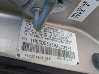 1997 Honda Accord LX с VIN 1HGCD5635VA273535, выставлен на аукционе IAAI как лот 42432523 с пробегом 245 954 миль миль и . История ставок и продаж доступна на DreamBid. Изображение 9.
