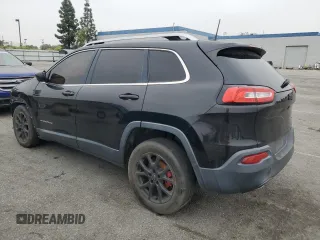 2016 Jeep Cherokee Latitude with VIN 1C4PJLCB7GW128303, listed as a Copart auction lot 53908255 with 104,098 mi miles and Clean title. Bid and sale history available at DreamBid. Image 2.