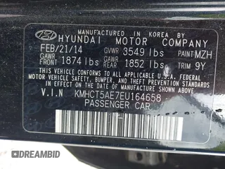 2014 Hyundai Accent GS with VIN KMHCT5AE7EU164658, listed as a IAAI auction lot 41911092 with 132,442 mi miles. Bid and sale history available at carsss.com. Image 9.