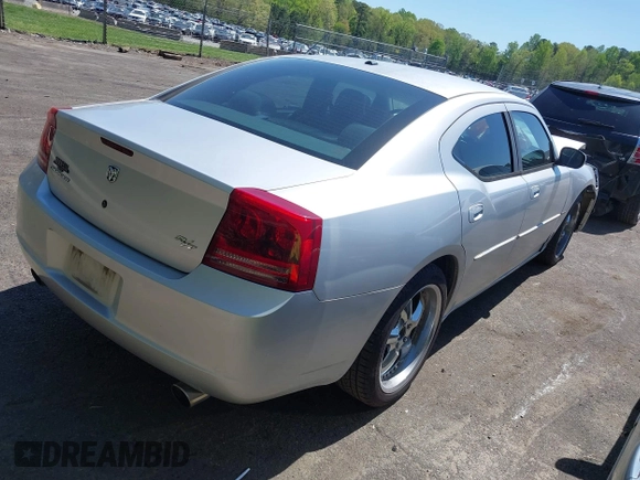 2006 Dodge Charger R/T with VIN 2B3KA53H56H513111, listed as a IAAI auction lot 41977236 with 173,048 mi miles and . Bid and sale history available at carsss.com. Image 4.