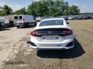 2018 Honda Clarity Plug-In Hybrid Touring with VIN JHMZC5F35JC017596, listed as a Copart auction lot 59966614 with 109,715 mi miles and Salvage Title. Bid and sale history available at carsss.com. Image 6.