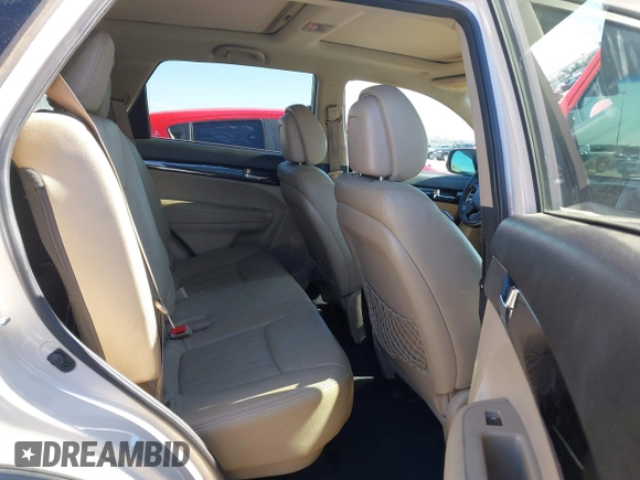2012 Kia Sorento EX with VIN 5XYKU4A23CG205699, listed as a IAAI auction lot 41384287 with 205,303 mi miles. Bid and sale history available at carsss.com. Image 8.