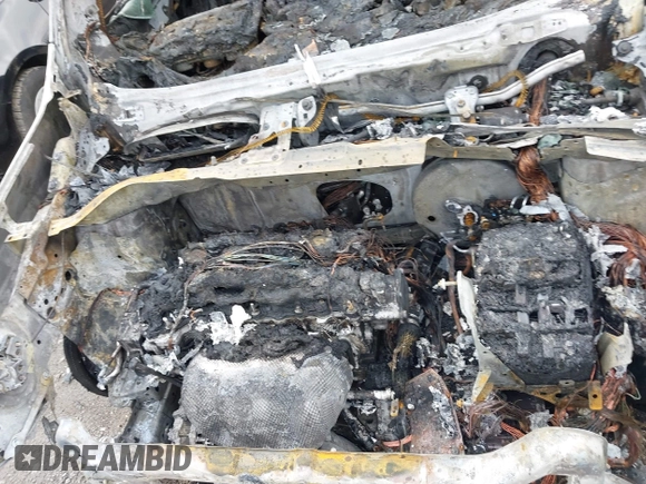2020 Jeep Renegade Latitude z VIN ZACNJBBB7LPK97681, wystawiony jako IAAI lot #42317945 z przebiegiem Nie podano mil oraz . Historia ofert i sprzedaży dostępna na DreamBid. Obrazek 10.