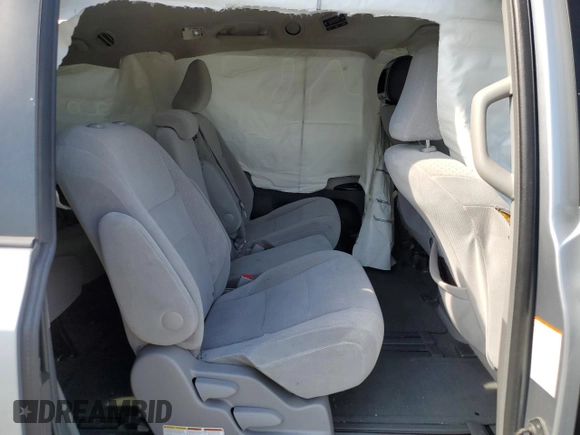 2015 Toyota Sienna LE AAS with VIN 5TDKK3DCXFS528241, listed as a Copart auction lot 52753055 with 132,207 mi miles and Salvage Title. Bid and sale history available at DreamBid. Image 11.