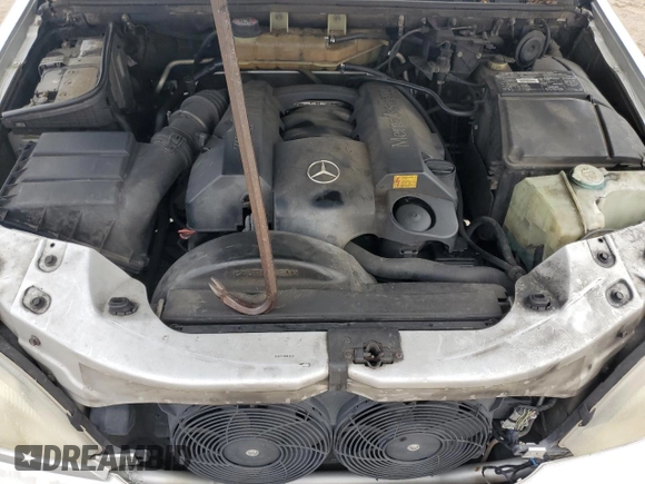 2000 Mercedes-Benz M 320/430/500 z VIN 4JGAB54E8YA214902, wystawiony jako Copart lot #46238825 z przebiegiem Nie podano mil oraz Szkoda całkowita • Salvage title. Historia ofert i sprzedaży dostępna na DreamBid. Obrazek 12.