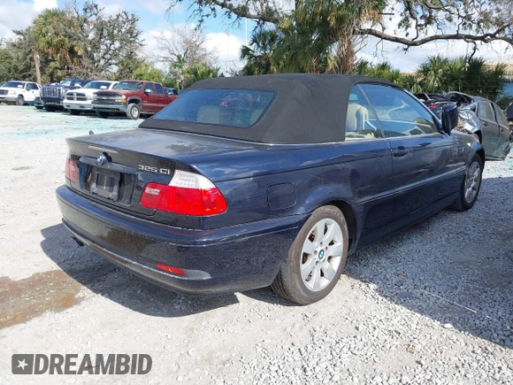 2006 BMW 3 Series 325Ci with VIN WBABW33486PX88210, listed as a IAAI auction lot 41026320 with 74,167 mi miles. Bid and sale history available at carsss.com. Image 4.