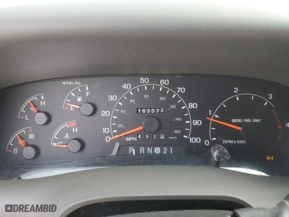 2000 Ford Super Duty F-250 XL with VIN 1FTNX21F8YEC71662, listed as a Copart auction lot 45209725 with 163,572 mi miles and Clean Title. Bid and sale history available at carsss.com. Image 9.