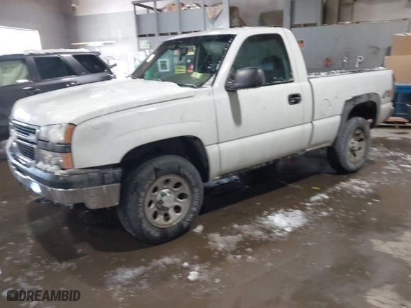 2007 Chevrolet Silverado 1500 Classic Work Truck with VIN 1GCEK14X17Z148323, listed as a IAAI auction lot 41605422 with 223,468 mi miles. Bid and sale history available at carsss.com. Image 2.
