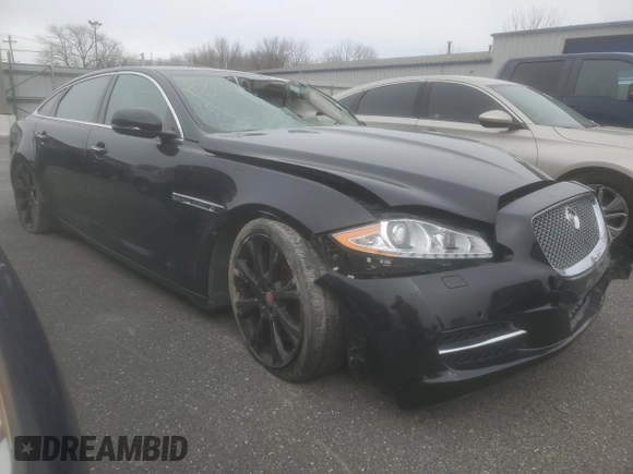 2014 Jaguar XJ with VIN SAJWA2GTXEMV62573, listed as a Copart auction lot 44791745 with Not Provided miles and Salvage Title. Bid and sale history available at DreamBid. Image 4.
