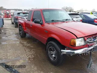 2001 Ford Ranger XL with VIN 1FTYR14V01TA90433, listed as a IAAI auction lot 41613230 with 190,368 mi miles. Bid and sale history available at carsss.com. Image 1.