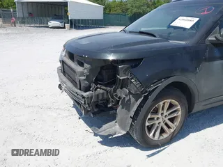 2015 Ford Explorer with VIN 1FM5K7B95FGB62609, listed as a IAAI auction lot 42060885 with 129,130 mi miles and . Bid and sale history available at carsss.com. Image 6.
