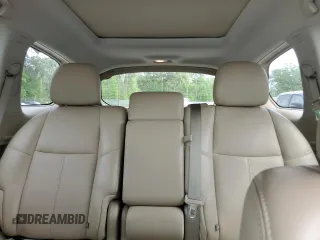 2018 Nissan Pathfinder Platinum z VIN 5N1DR2MN0JC670913, wystawiony jako Copart lot #51624585 z przebiegiem Nie podano mil oraz Szkoda całkowita • Salvage title. Historia ofert i sprzedaży dostępna na DreamBid. Obrazek 10.