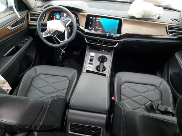 2024 Volkswagen Atlas SE с VIN 1V2LR2CA3RC508623, выставлен на аукционе Copart как лот 51422935 с пробегом 16 382 миль миль и Списание • Salvage title. История ставок и продаж доступна на DreamBid. Изображение 8.
