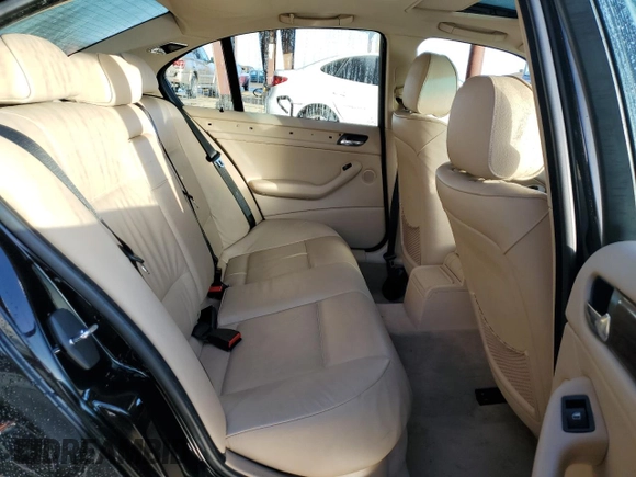 2005 BMW 3 Series 325i with VIN WBAAZ334X5KP92841, listed as a Copart auction lot 84638894 with Not provided miles and Salvage title. Bid and sale history available at DreamBid. Image 11.