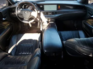 2018 Lexus LS with VIN JTHC51FFXJ5003460, listed as a Copart auction lot 53614785 with 156,282 mi miles and Clean Title. Bid and sale history available at carsss.com. Image 8.