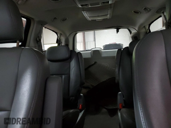 2009 Chrysler Town & Country Touring with VIN 2A8HR54139R512677, listed as a Copart auction lot 55506295 with 147,215 mi miles and Salvage Title. Bid and sale history available at DreamBid. Image 10.