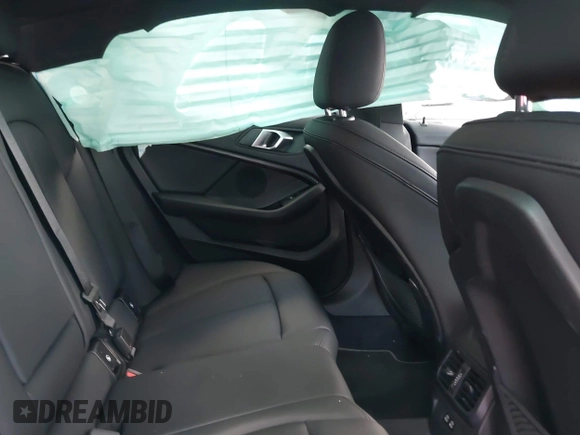 2021 BMW 2 Series 228i с VIN WBA53AK05M7H40186, выставлен на аукционе IAAI как лот 41717616 с пробегом 33 171 миль миль и . История ставок и продаж доступна на DreamBid. Изображение 8.
