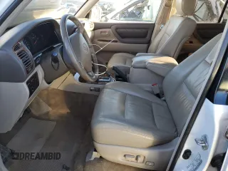 2000 Toyota Land Cruiser with VIN JT3HT05J5Y0098308, listed as a Copart auction lot 88364875 with 157,684 mi miles and Salvage Title. Bid and sale history available at carsss.com. Image 7.