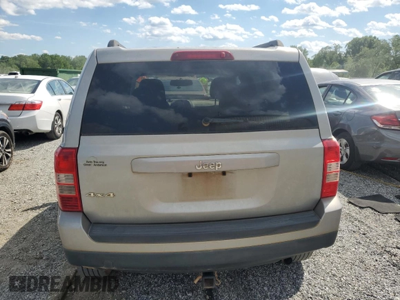 2015 Jeep Patriot Sport with VIN 1C4NJRBB1FD176983, listed as a Copart auction lot 55927735 with 166,717 mi miles and Salvage title. Bid and sale history available at DreamBid. Image 6.