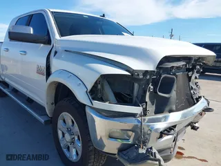 2015 Ram 2500 Laramie with VIN 3C6UR5NL4FG650906, listed as a IAAI auction lot 41657476 with 349,306 mi miles. Bid and sale history available at carsss.com. Image 18.