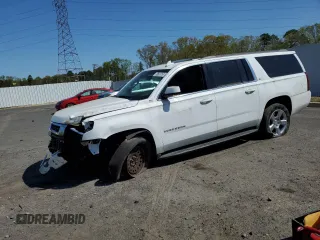 2018 Chevrolet Suburban LT z VIN 1GNSKHKC3JR136930, wystawiony jako Copart lot #54765635 z przebiegiem 42 047 mil mil oraz Czysty tytuł • Clean title. Historia ofert i sprzedaży dostępna na DreamBid. Obrazek 1.