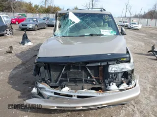 2005 Chevrolet Suburban LT with VIN 3GNFK16Z95G159688, listed as a IAAI auction lot 41492030 with 233,009 mi miles and . Bid and sale history available at DreamBid. Image 10.