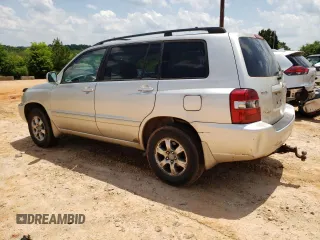 2005 Toyota Highlander with VIN JTEEP21A750111748, listed as a Copart auction lot 57151765 with 324,870 mi miles and Clean Title. Bid and sale history available at DreamBid. Image 2.