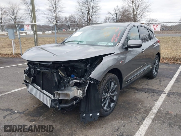2025 Acura RDX w/A-Spec Package z VIN 5J8TC2H69SL003393, wystawiony jako IAAI lot #41664476 z przebiegiem 2 492 mil mil oraz . Historia ofert i sprzedaży dostępna na DreamBid. Obrazek 17.