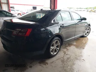2016 Ford Taurus SE с VIN 1FAHP2D89GG109543, выставлен на аукционе IAAI как лот 42113934 с пробегом 141 296 миль миль и . История ставок и продаж доступна на DreamBid. Изображение 4.