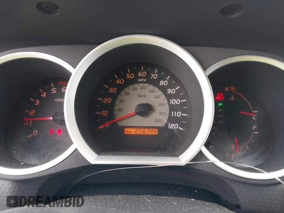 2007 Toyota Tacoma z VIN 3TMLU42N77M009397, wystawiony jako IAAI lot #41805139 z przebiegiem 256 744 mil mil oraz . Historia ofert i sprzedaży dostępna na DreamBid. Obrazek 7.