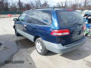 2003 Toyota Sienna LE with VIN 4T3ZF13C83U544926, listed as a IAAI auction lot 41745539 with 184,517 mi miles and . Bid and sale history available at carsss.com. Image 3.