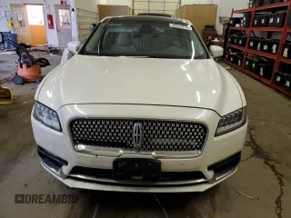 2017 Lincoln Continental Reserve with VIN 1LN6L9NCXH5603637, listed as a Copart auction lot 42043194 with 64,252 mi miles. Bid and sale history available at carsss.com. Image 5.