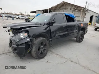 2021 Ram 1500 Big Horn z VIN 1C6RREFT8MN630909, wystawiony jako Copart lot #46242085 z przebiegiem Nie podano mil oraz Nie do naprawy • Non repairable. Historia ofert i sprzedaży dostępna na DreamBid. Obrazek 1.