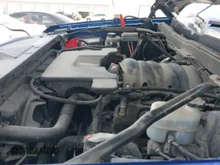 2014 Chevrolet Silverado 1500 LT z VIN 3GCUKREC6EG130578, wystawiony jako IAAI lot #42069865 z przebiegiem 155 307 mil mil oraz . Historia ofert i sprzedaży dostępna na DreamBid. Obrazek 19.