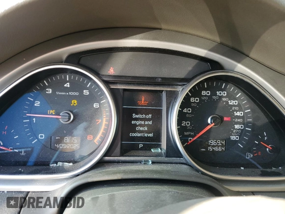 2015 Audi Q7 S line Prestige z VIN WA1DGAFE5FD007723, wystawiony jako Copart lot #52417695 z przebiegiem 154 664 mil mil oraz Szkoda całkowita • Salvage title. Historia ofert i sprzedaży dostępna na DreamBid. Obrazek 9.