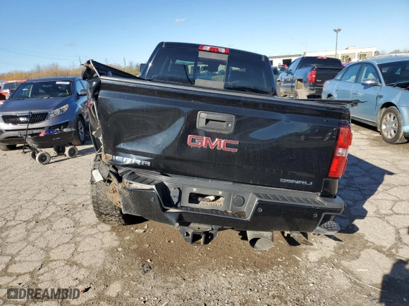 2019 GMC Sierra 3500HD Denali with VIN 1GT42WEY1KF168596, listed as a Copart auction lot 80132734 with 88,203 mi miles and Salvage Title. Bid and sale history available at carsss.com. Image 6.