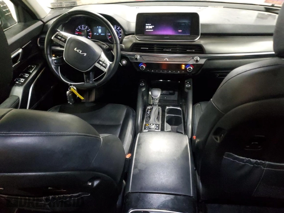 2022 Kia Telluride S with VIN 5XYP6DHCXNG285875, listed as a Copart auction lot 47602445 with 43,214 mi miles and Salvage title. Bid and sale history available at DreamBid. Image 8.