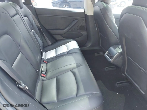 2018 Tesla Model 3 Long Range Battery with VIN 5YJ3E1EA3JF060296, listed as a IAAI auction lot 41901636 with 110,847 mi miles. Bid and sale history available at carsss.com. Image 8.