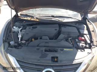 2017 Nissan Altima 2.5 SR with VIN 1N4AL3APXHC142963, listed as a IAAI auction lot 41849533 with 51,237 mi miles. Bid and sale history available at carsss.com. Image 10.