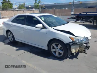 2012 Toyota Camry L with VIN 4T1BF1FK2CU547933, listed as a IAAI auction lot 42020368 with 217,708 mi miles and . Bid and sale history available at carsss.com. Image 1.