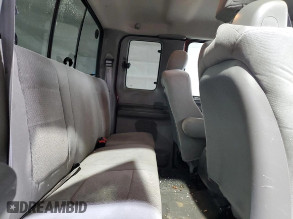 2003 Ford F-250 XL with VIN 1FTNX21L43ED63771, listed as a Copart auction lot 52145225 with 93,857 mi miles and Clean title. Bid and sale history available at DreamBid. Image 10.