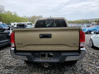 2016 Toyota Tacoma SR with VIN 3TMCZ5AN2GM021949, listed as a Copart auction lot 53678795 with 457,947 mi miles and Salvage Title. Bid and sale history available at carsss.com. Image 6.