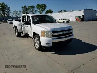 2007 Chevrolet Silverado 1500 LT w/1LT with VIN 3GCEC13037G551592, listed as a Copart auction lot 50569975 with 123,683 mi miles and Salvage Title. Bid and sale history available at carsss.com. Image 10.