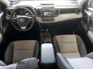 2015 Toyota RAV4 LE z VIN JTMBFREV2FD142982, wystawiony jako Copart lot #65502005 z przebiegiem 52 229 mil mil oraz Szkoda całkowita • Salvage title. Historia ofert i sprzedaży dostępna na DreamBid. Obrazek 8.