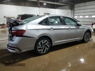 2022 Volkswagen Jetta SEL z VIN 3VWGM7BU1NM023266, wystawiony jako Copart lot #77462164 z przebiegiem 13 141 mil mil oraz Szkoda całkowita • Salvage title. Historia ofert i sprzedaży dostępna na DreamBid. Obrazek 3.