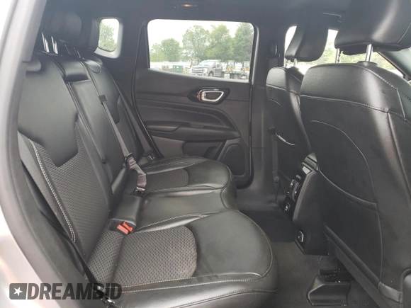 2023 Jeep Compass Latitude с VIN 3C4NJDBN6PT518338, выставлен на аукционе Copart как лот 57117115 с пробегом 29 330 миль миль и Списание • Salvage title. История ставок и продаж доступна на DreamBid. Изображение 10.
